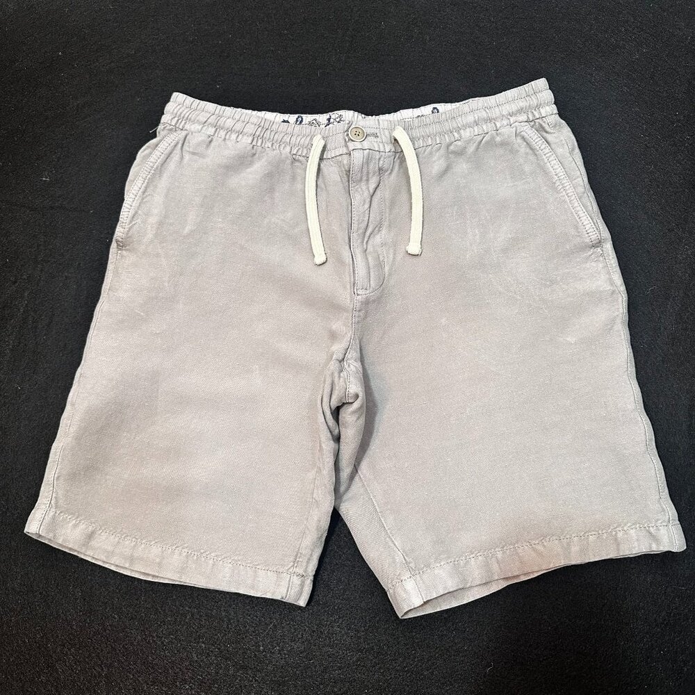 Tommy Bahamas SZ M light grey shorts